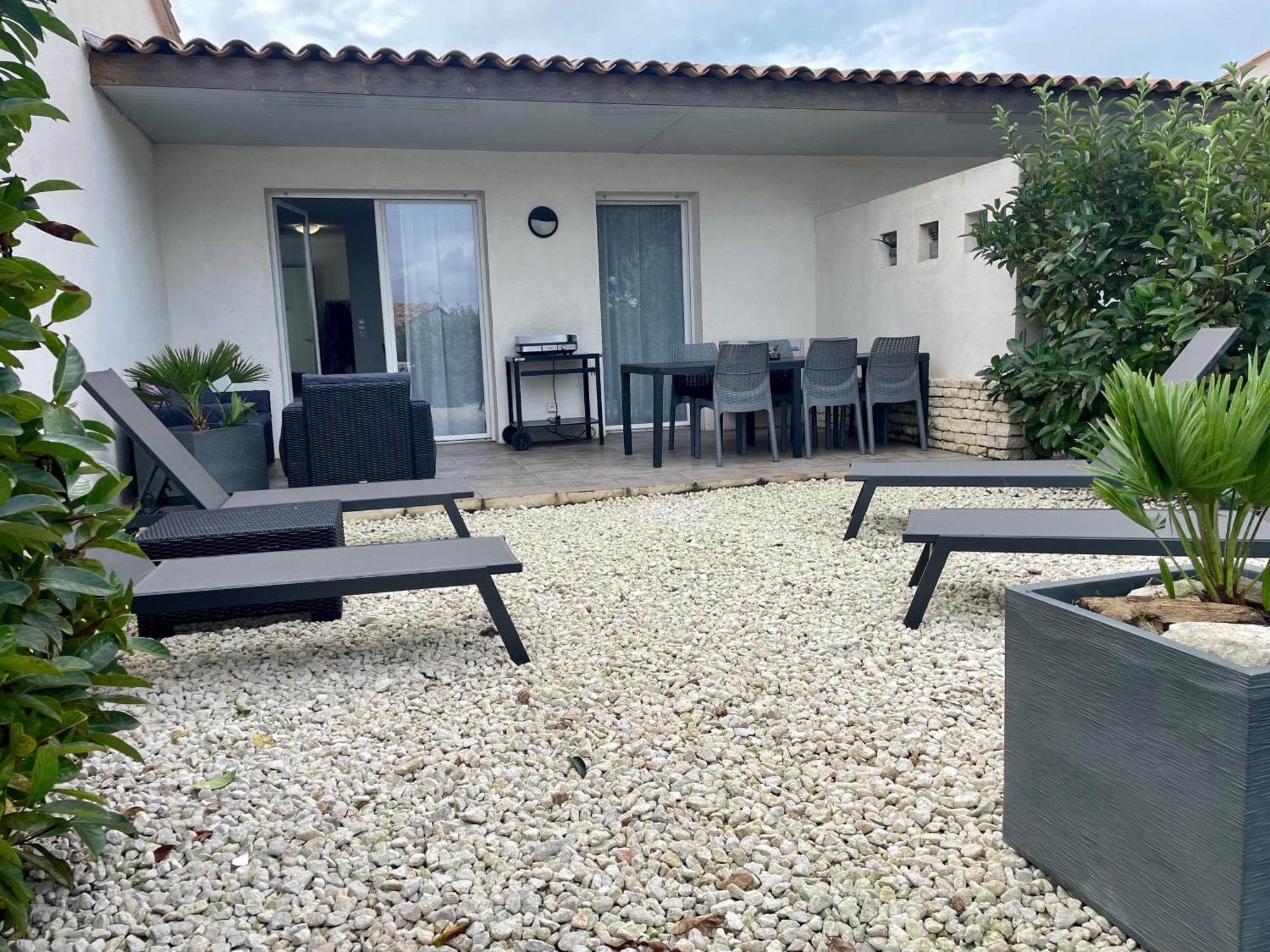 Villa Noelly - Residence Les Hauts De Bonifacio Bonifacio  Exterior photo